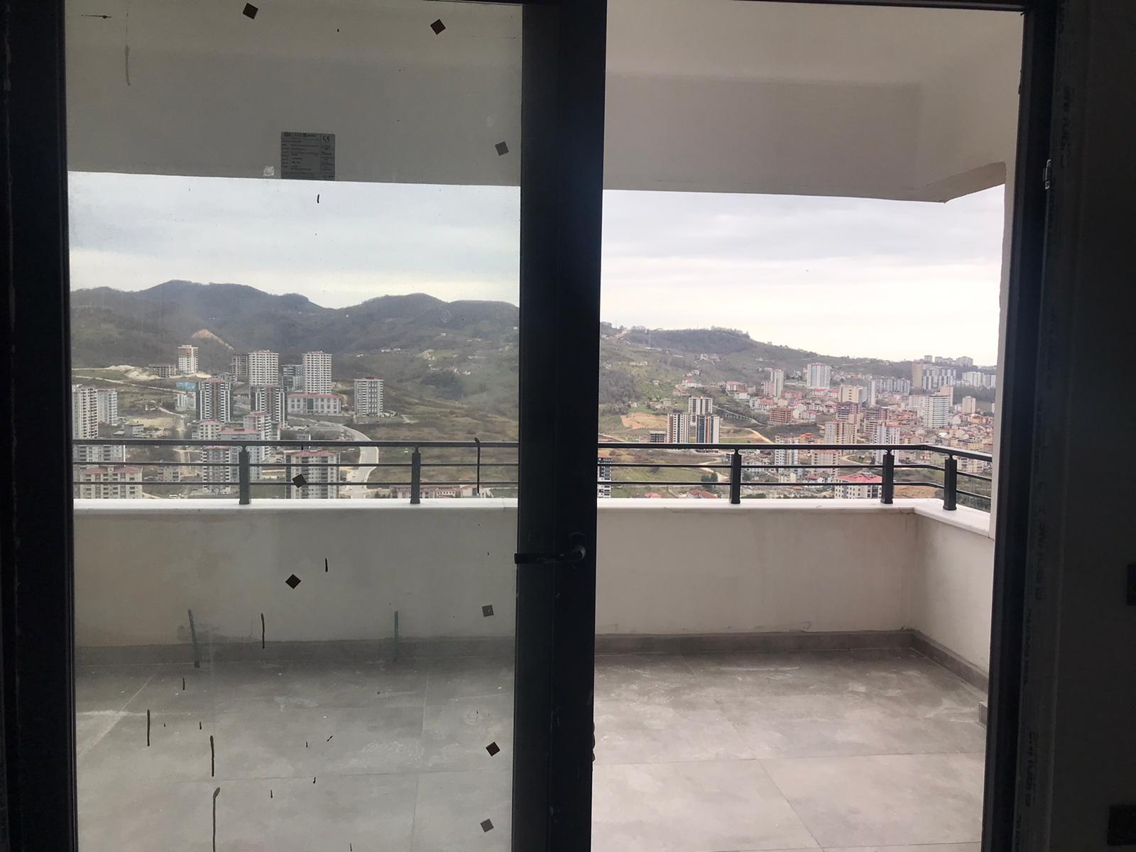 YILKOV İNŞAAT LEBİ DERYA SİTESİNDE SATILIK DAİRE